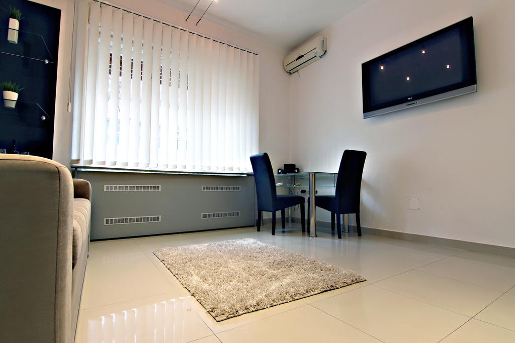 City Centre Apartment Novi Sad Dış mekan fotoğraf