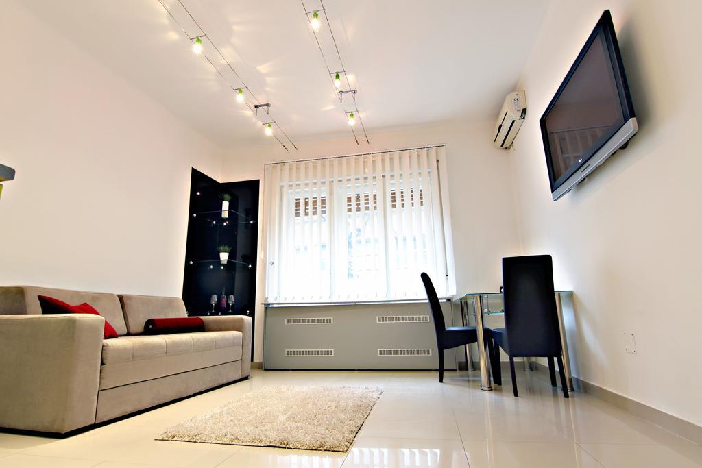 City Centre Apartment Novi Sad Dış mekan fotoğraf